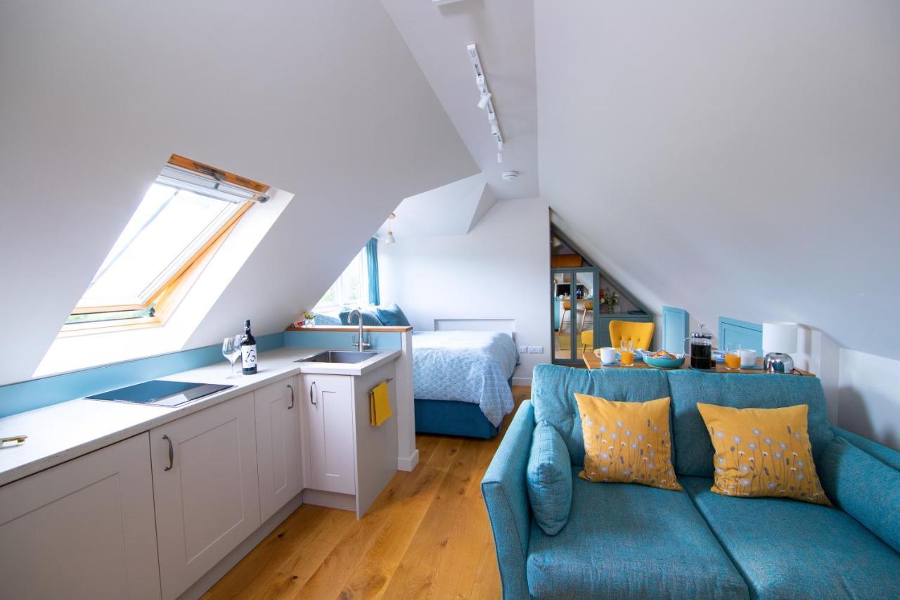 The Loft At The Little Elms Lejlighed Motcombe Eksteriør billede