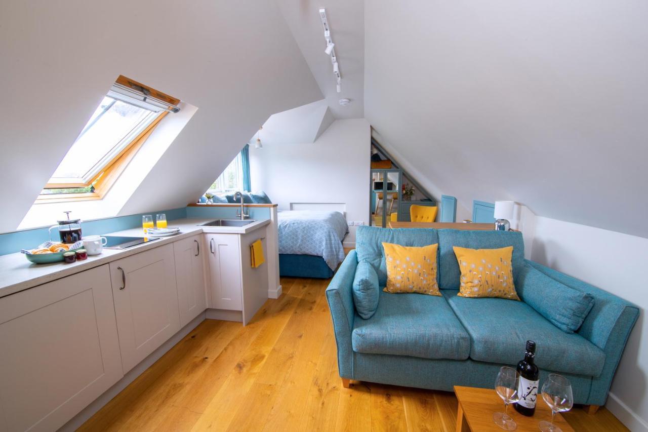 The Loft At The Little Elms Lejlighed Motcombe Eksteriør billede